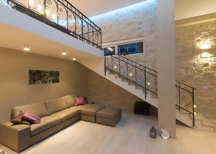 Lotus Villa *